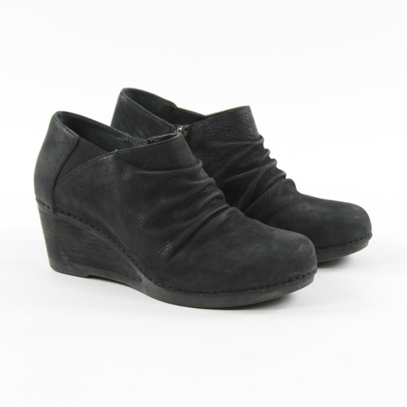 Dansko Shoes - Dansko Sheena Nubuck Ankle Zip Ruched Booties 38